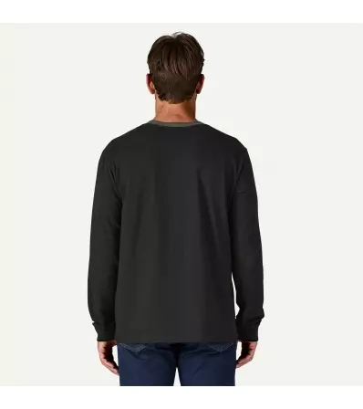 Patagonia Long Sleeve Shop Sticker Pocket Responsibili-Tee M's