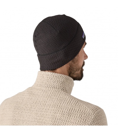 Шапка Patagonia R1 Air Beanie
